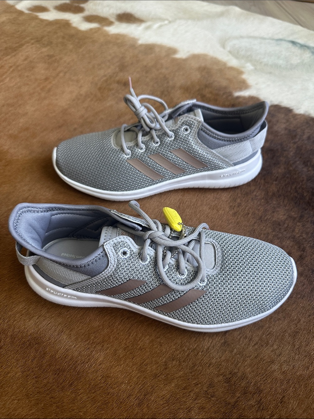 adidas cloudfoam gray gym shoes size 7.5